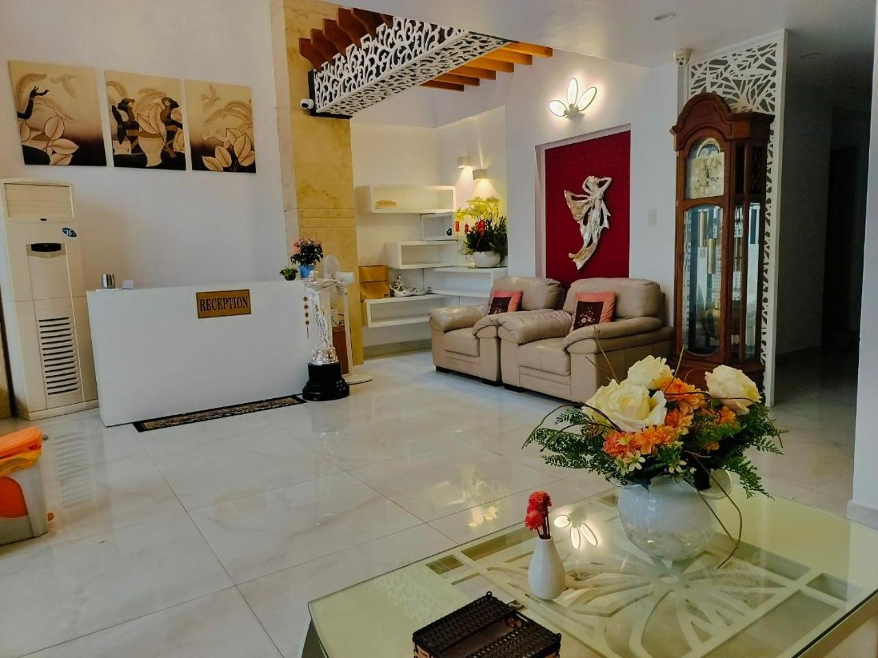 Adventure Hotel Thành Pho Ho Chí Minh Esterno foto