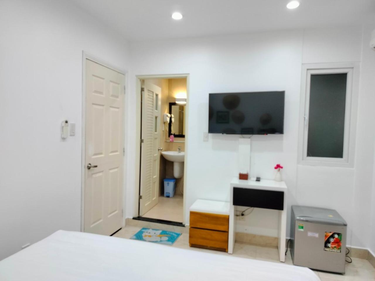 Adventure Hotel Thành Pho Ho Chí Minh Esterno foto